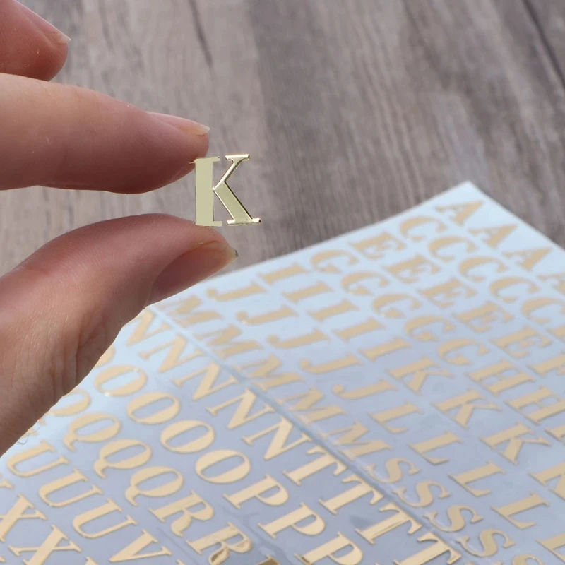 2 uds Metal 26 Mini pegatinas  - Resin Art Alphabet reseña y precio